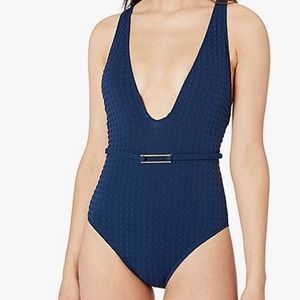 LA BLANCA women’s V- front,  one piece swimwear 14